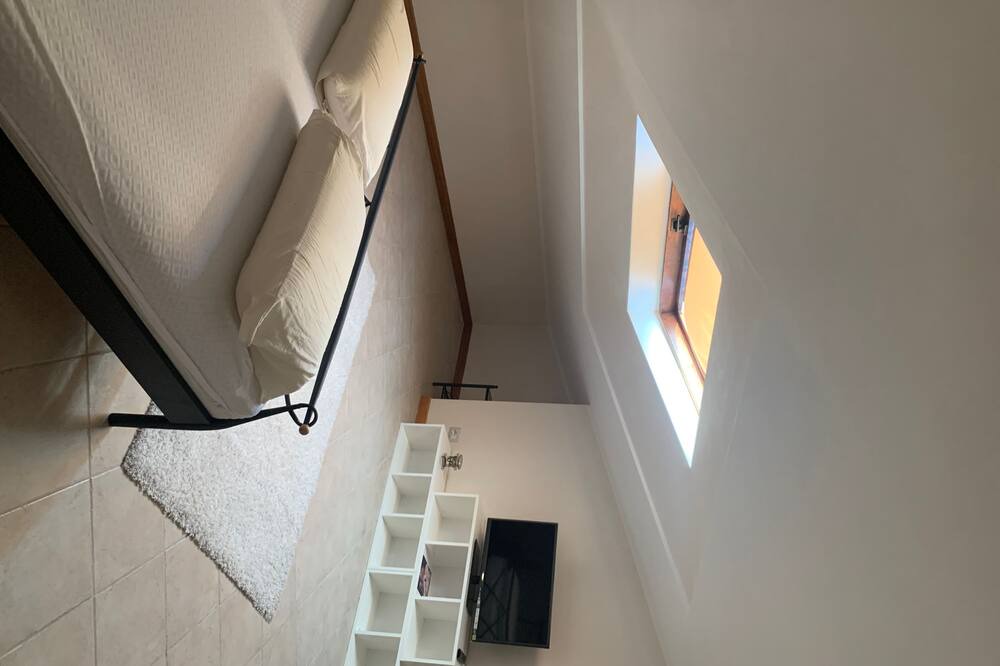 Photo of Bedroom in Nettuno