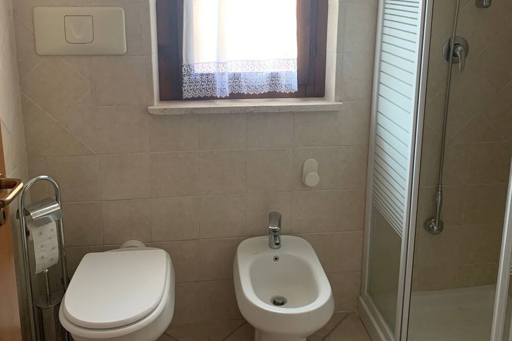 Photo of Bathroom in Nettuno