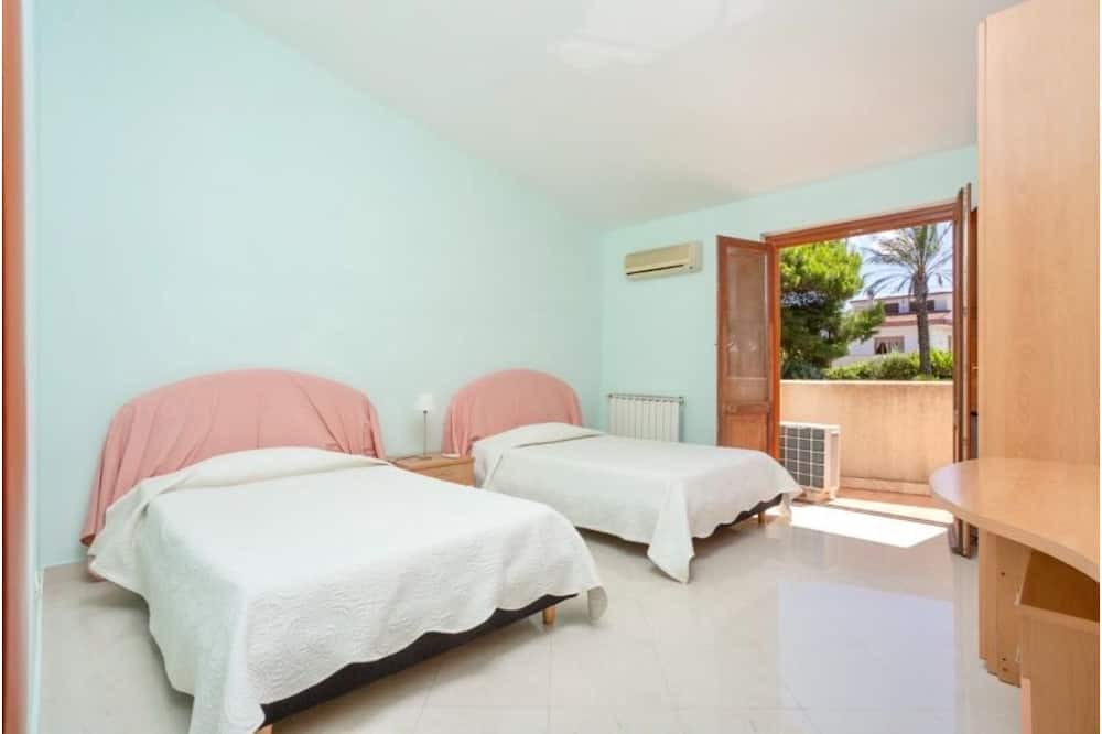 Photo of Bedroom in Paparella