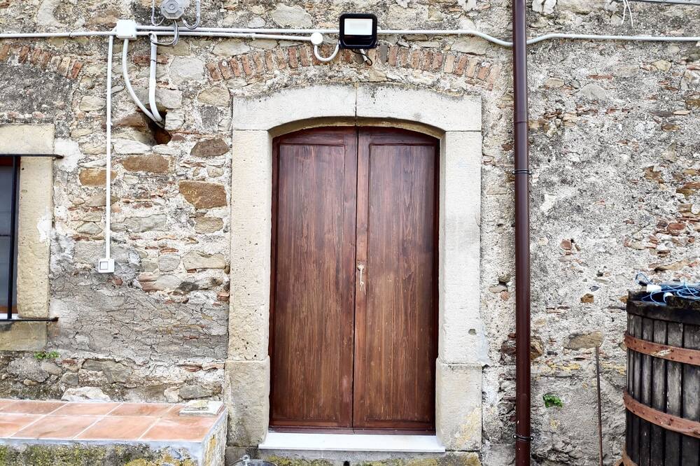 Photo of Outdoor in Mongiove