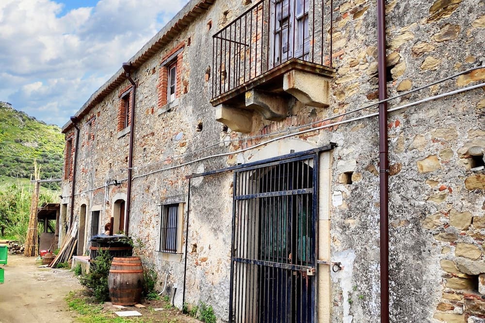 Photo of Outdoor in Mongiove