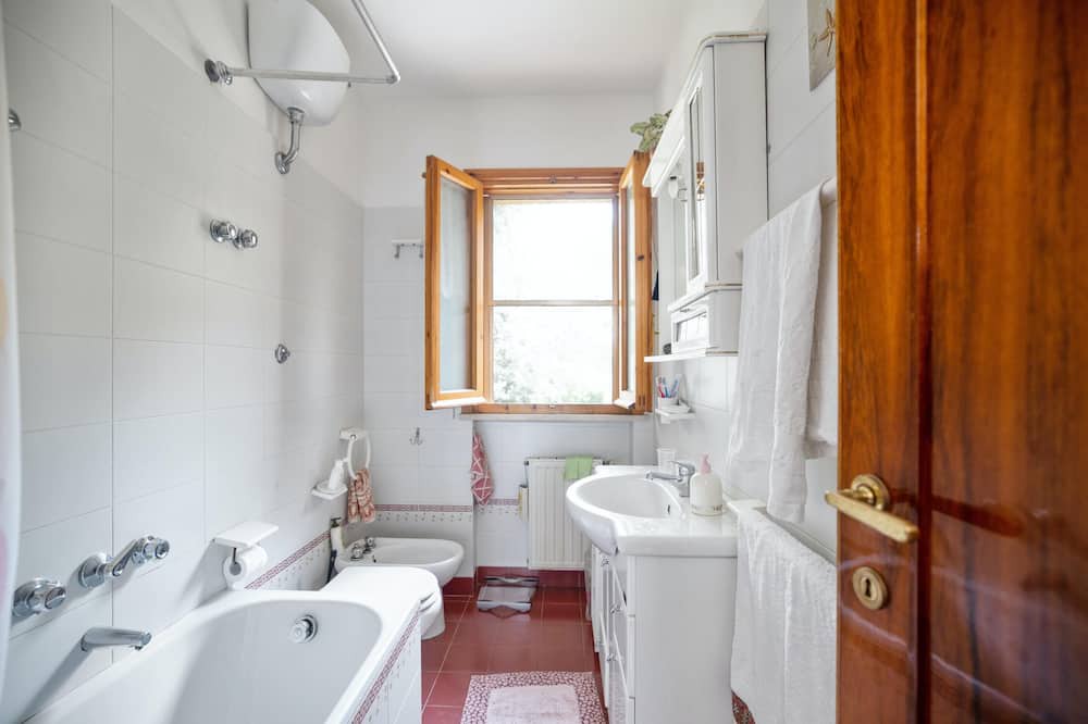 Photo of Bathroom in Sabaudia