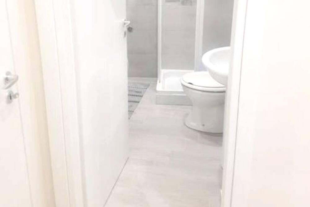 Photo of Bathroom in Canicatti