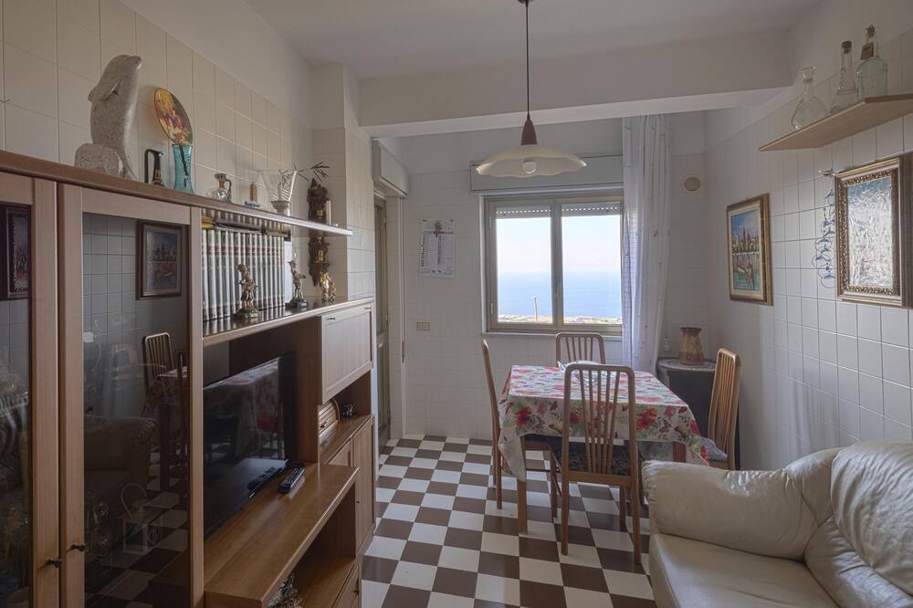 Photo of Livingroom in Paparella