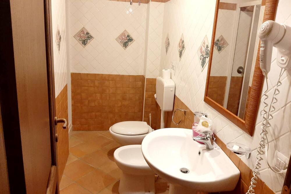 Photo of Bathroom in Bompensiere