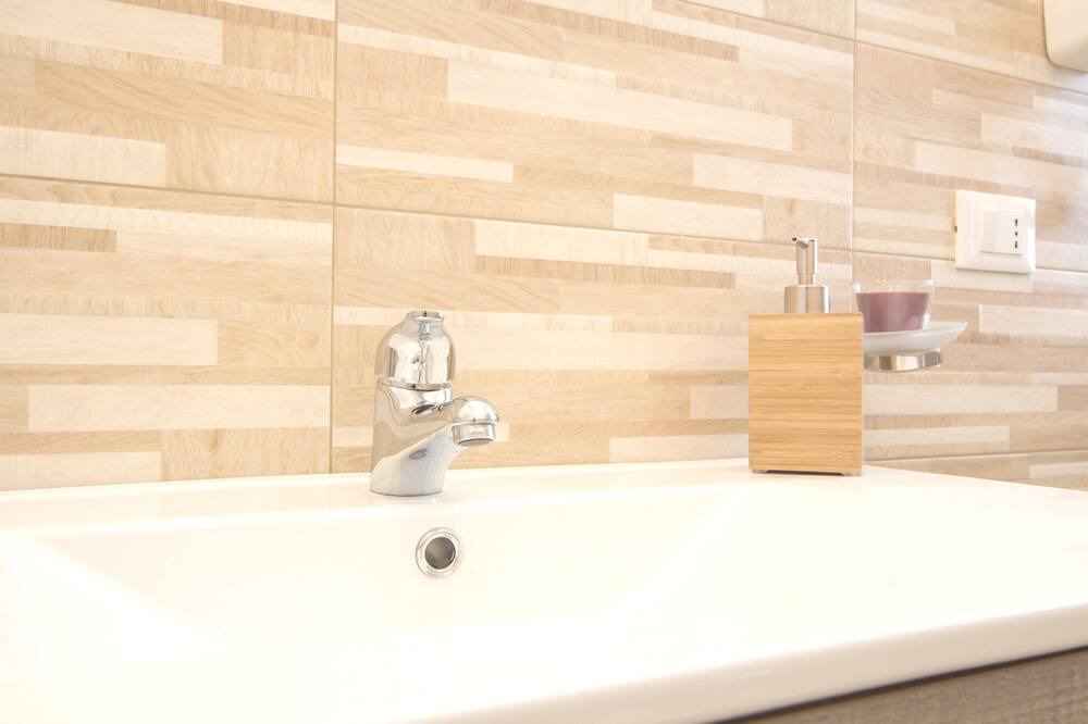 Photo of Bathroom in Marsala