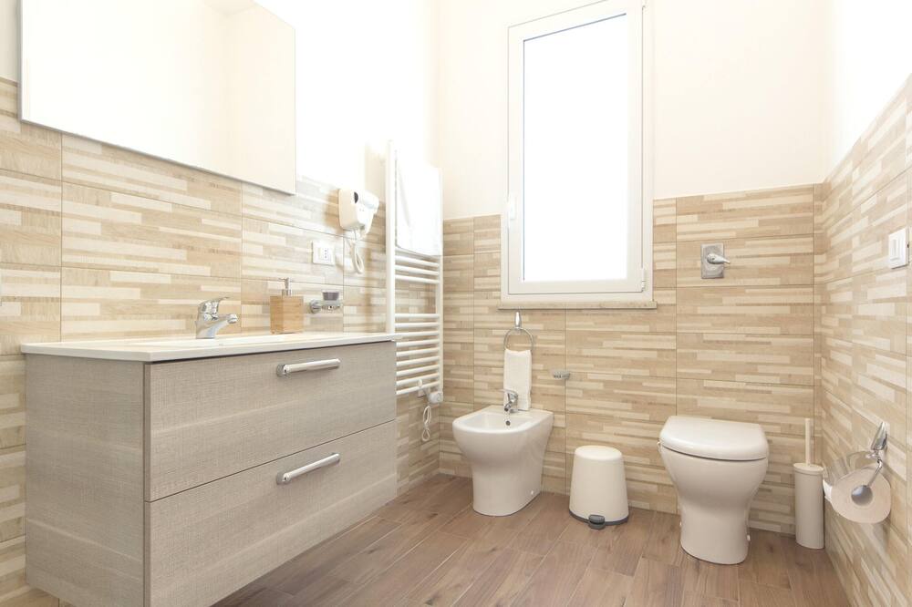 Photo of Bathroom in Marsala