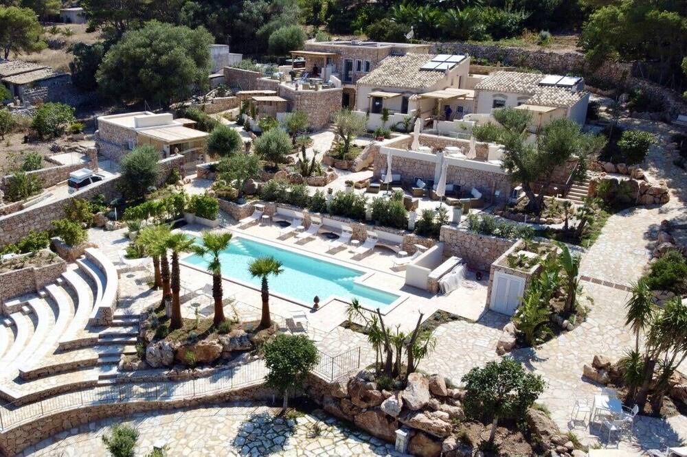 Photo of Outdoor in Levanzo