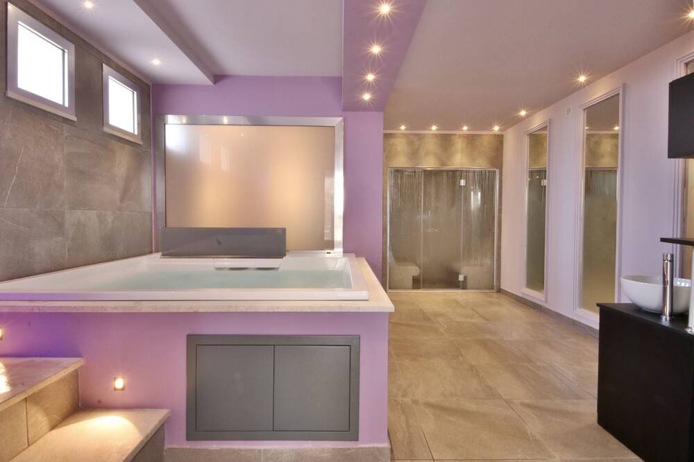 Photo of Bedroom in Levanzo
