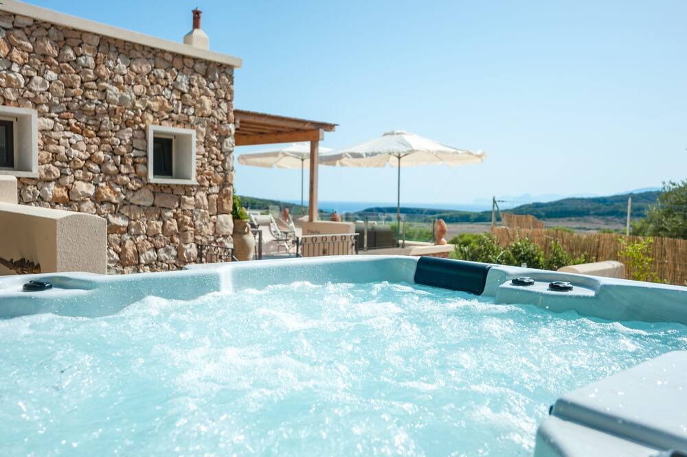 Photo of Outdoor in Levanzo