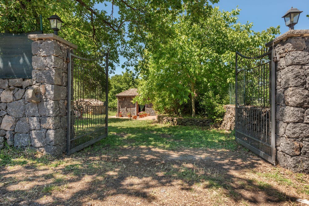 Photo of Outdoor in Maletto