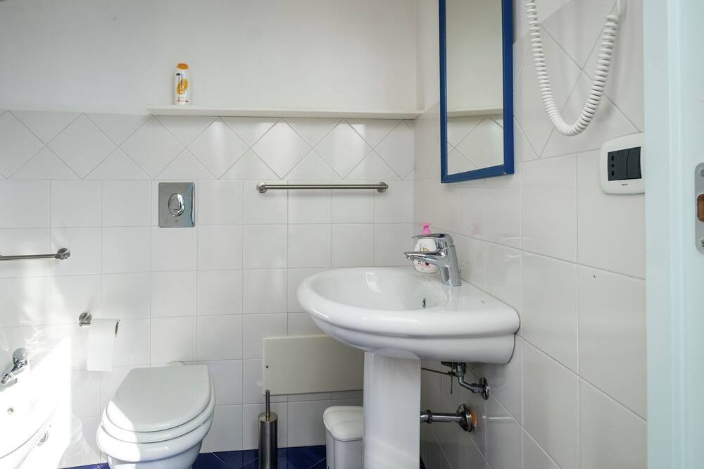 Photo of Bathroom in Porticello