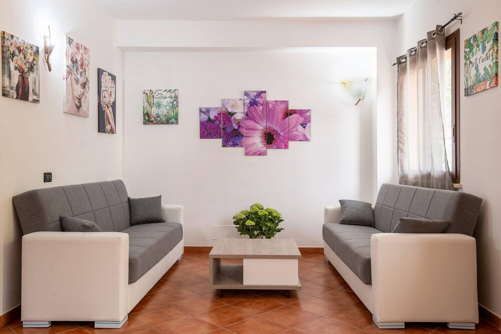Photo of Livingroom in Cinisi
