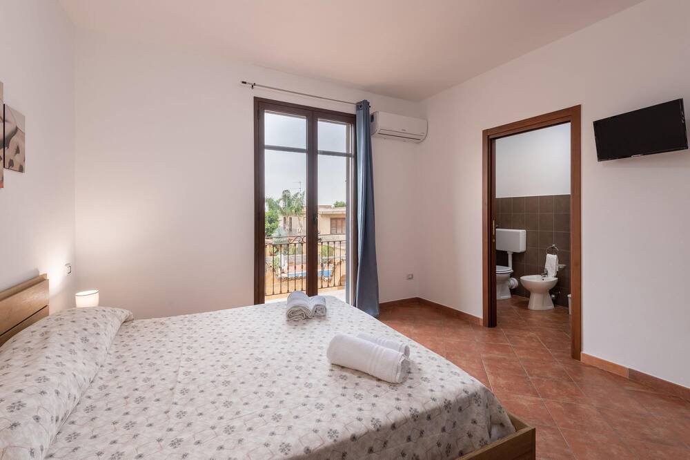 Photo of Bedroom in Cinisi