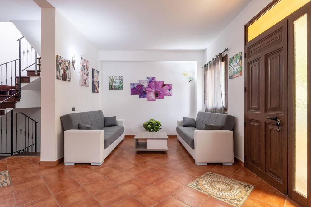 Photo of Livingroom in Cinisi