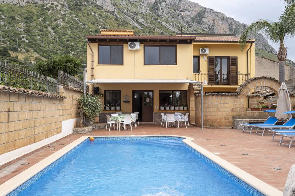 Photo of Outdoor in Cinisi