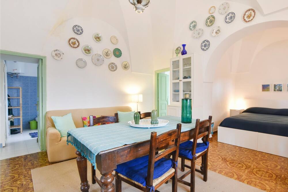 Photo of Others in Pantelleria