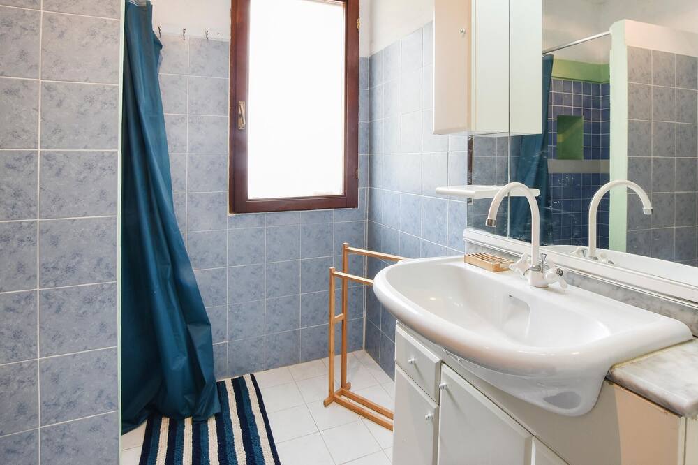 Photo of Bathroom in Pantelleria