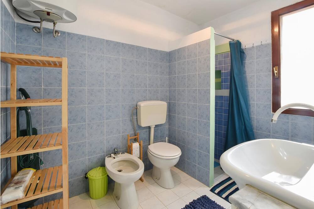 Photo of Bathroom in Pantelleria