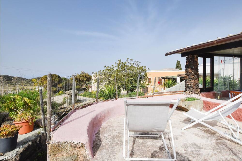 Photo of Others in Pantelleria