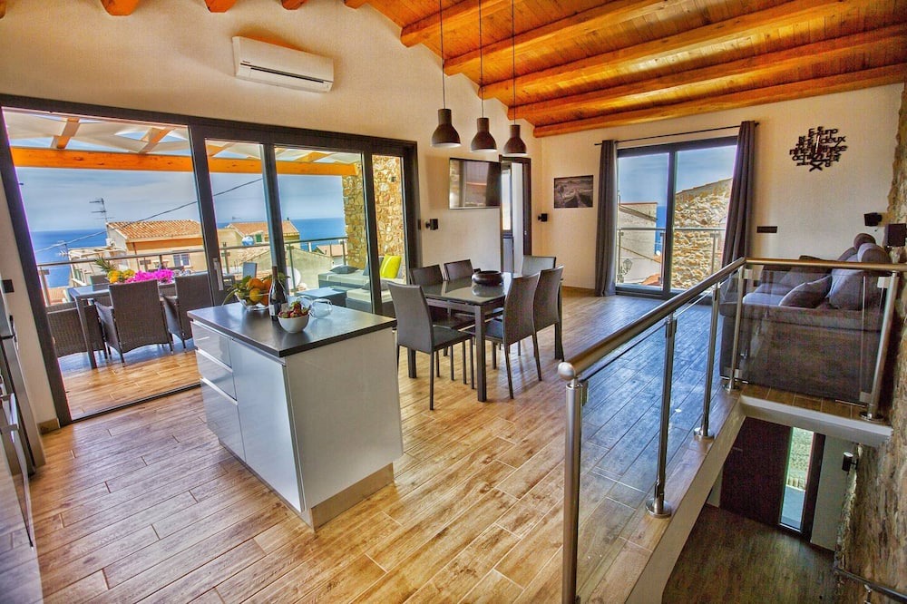 Photo of Livingroom in Sant'Ambrogio