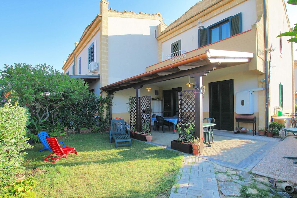 Photo of Outdoor in Campofelice di Roccella