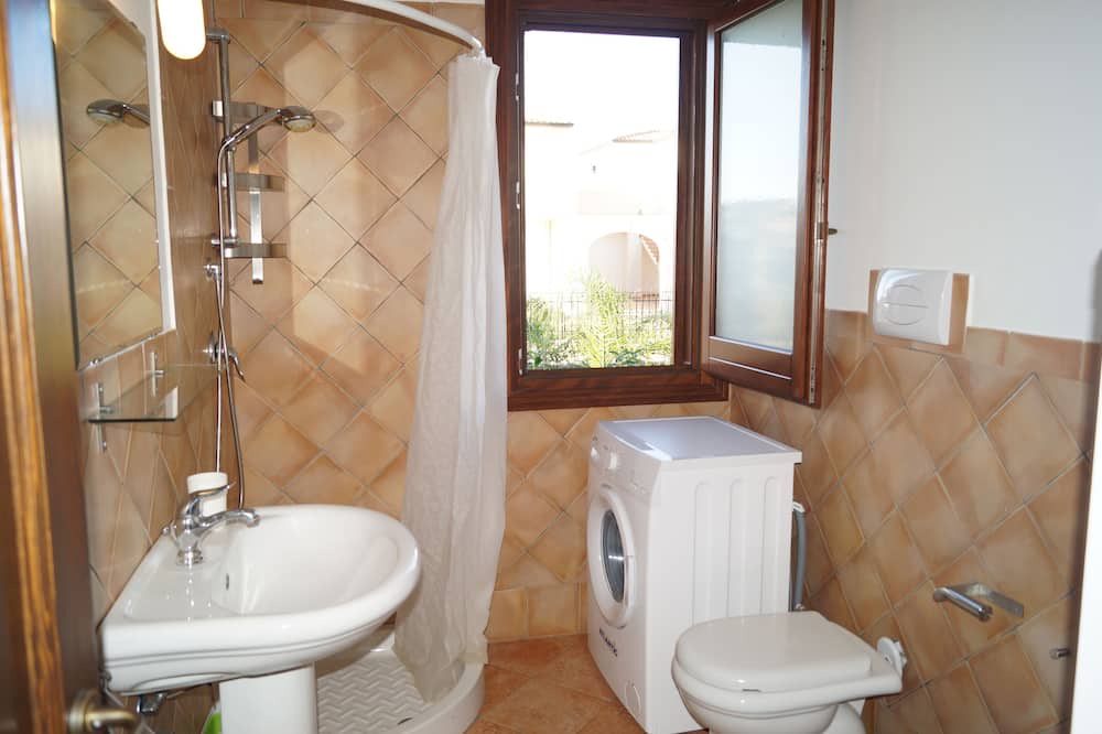 Photo of Bathroom in Campofelice di Roccella