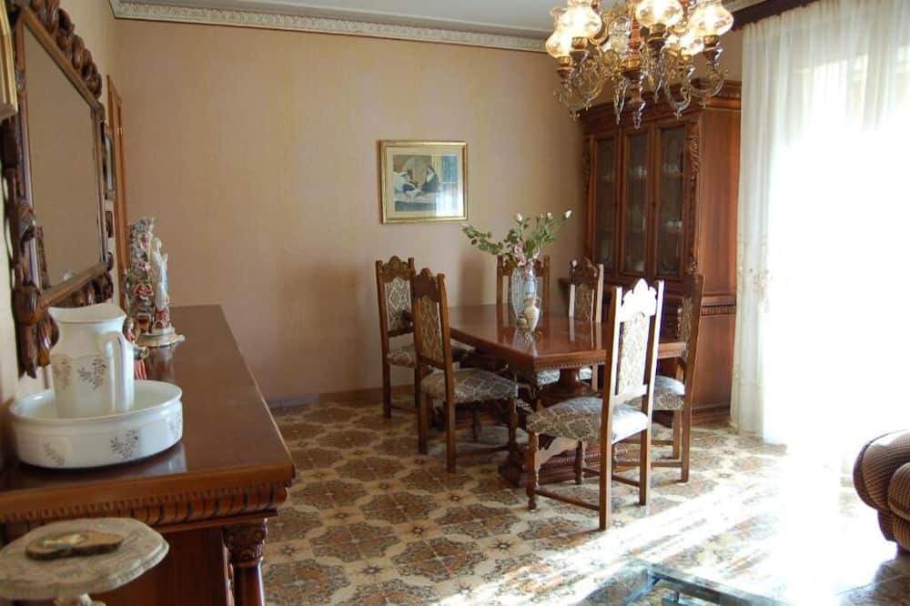 Photo of Kitchen in Maletto