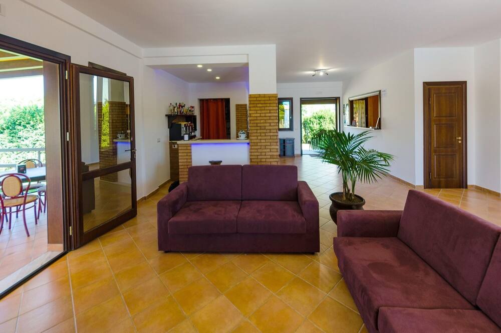 Photo of Livingroom in Contrada Pistavecchia 2