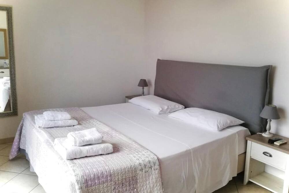 Photo of Bedroom in Albano Laziale