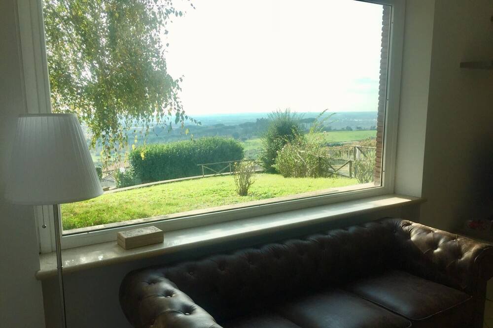 Photo of Bedroom in Albano Laziale