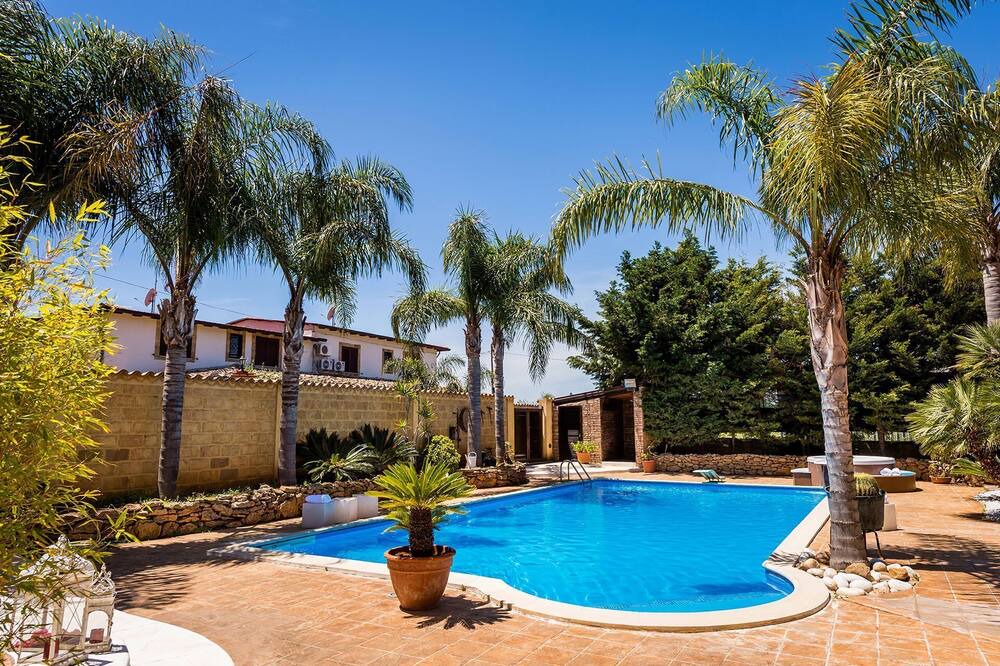 Photo of Outdoor in Partinico