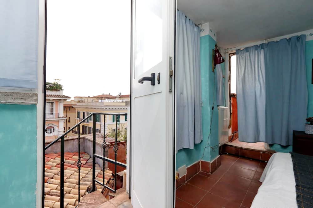 Photo of Bedroom in Quartiere Coppede