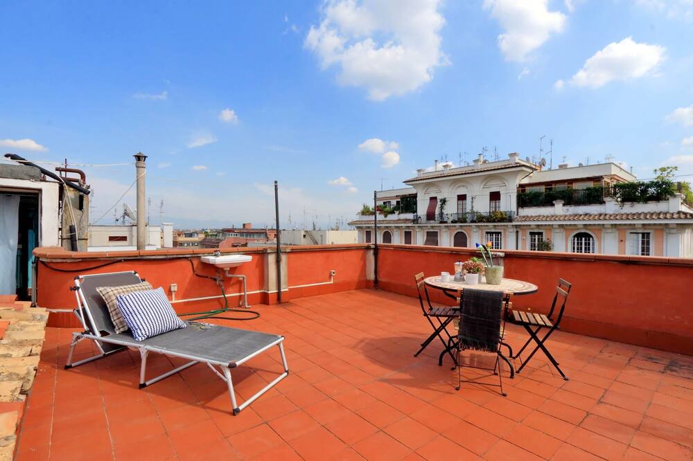 Photo of Patio Balcony in Quartiere Coppede