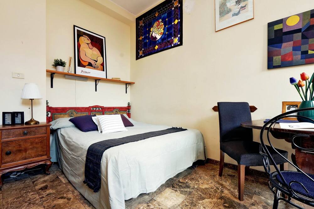 Photo of Bedroom in Quartiere Coppede