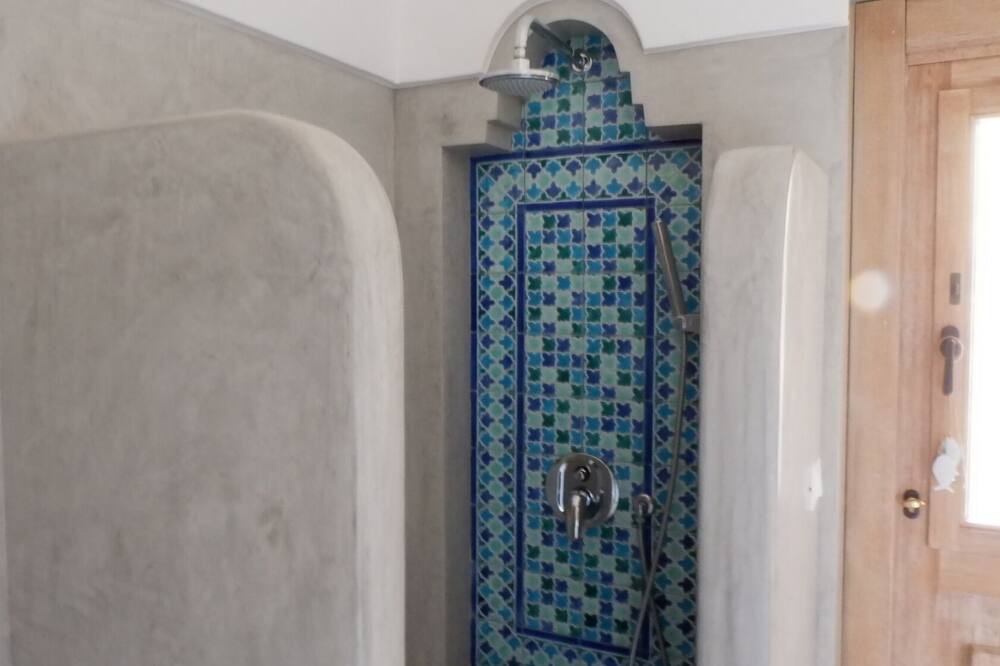 Photo of Bathroom in Scauri Siculo