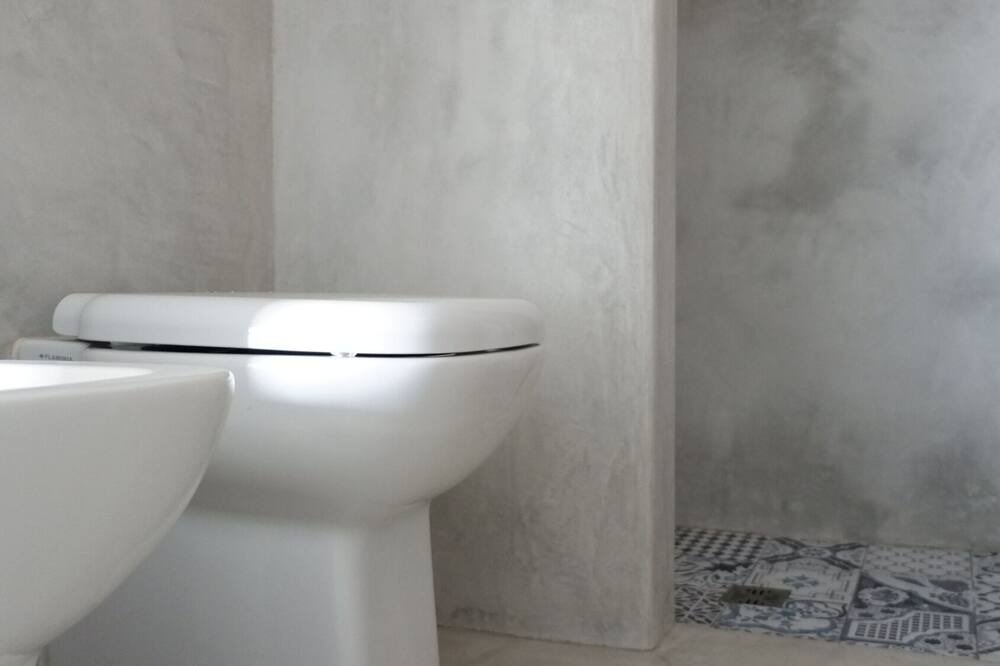 Photo of Bathroom in Scauri Siculo