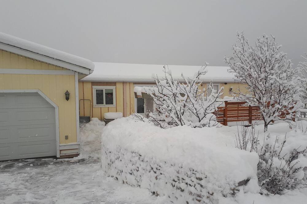 Photo of Bedroom in Cougar Creek