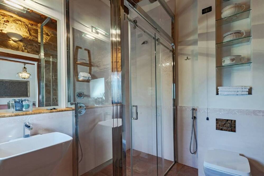 Photo of Bathroom in Buseto Palizzolo