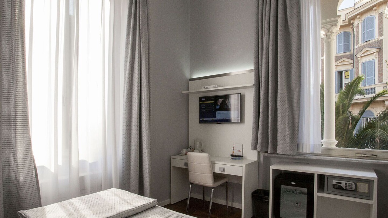 Photo of Bedroom in Quartiere Coppede