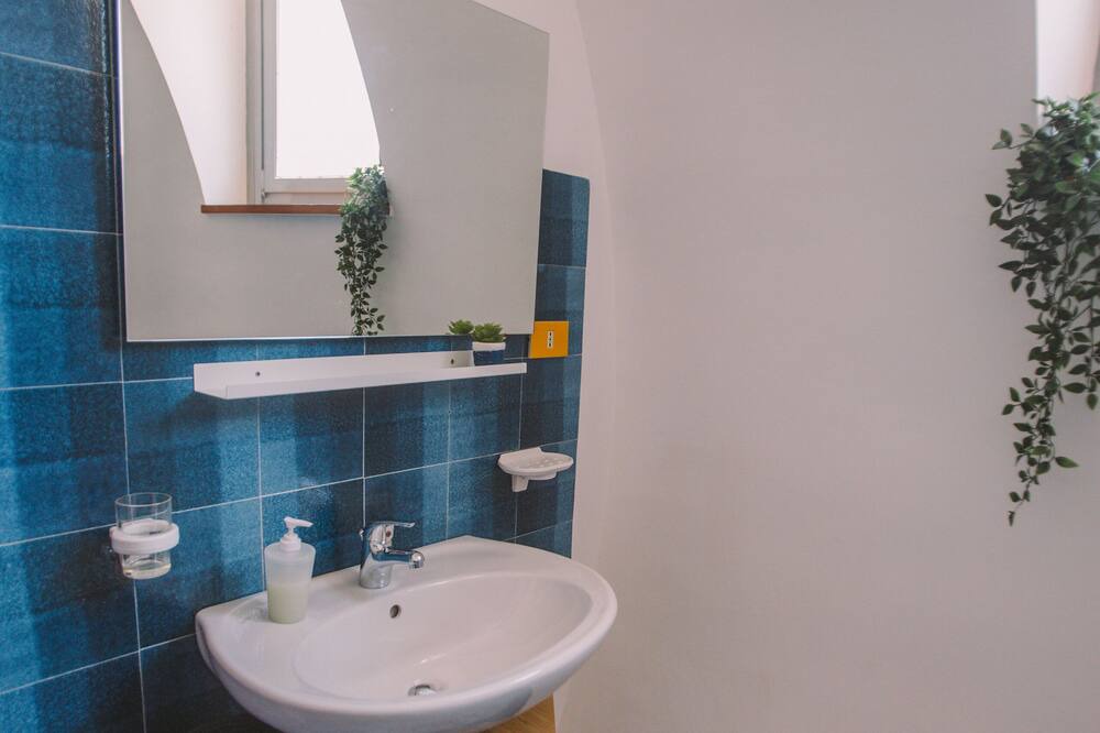 Photo of Bathroom in Santa Flavia