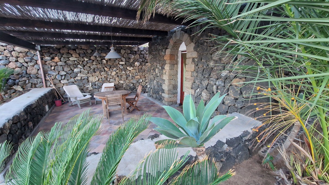 Photo of Outdoor in Kamma