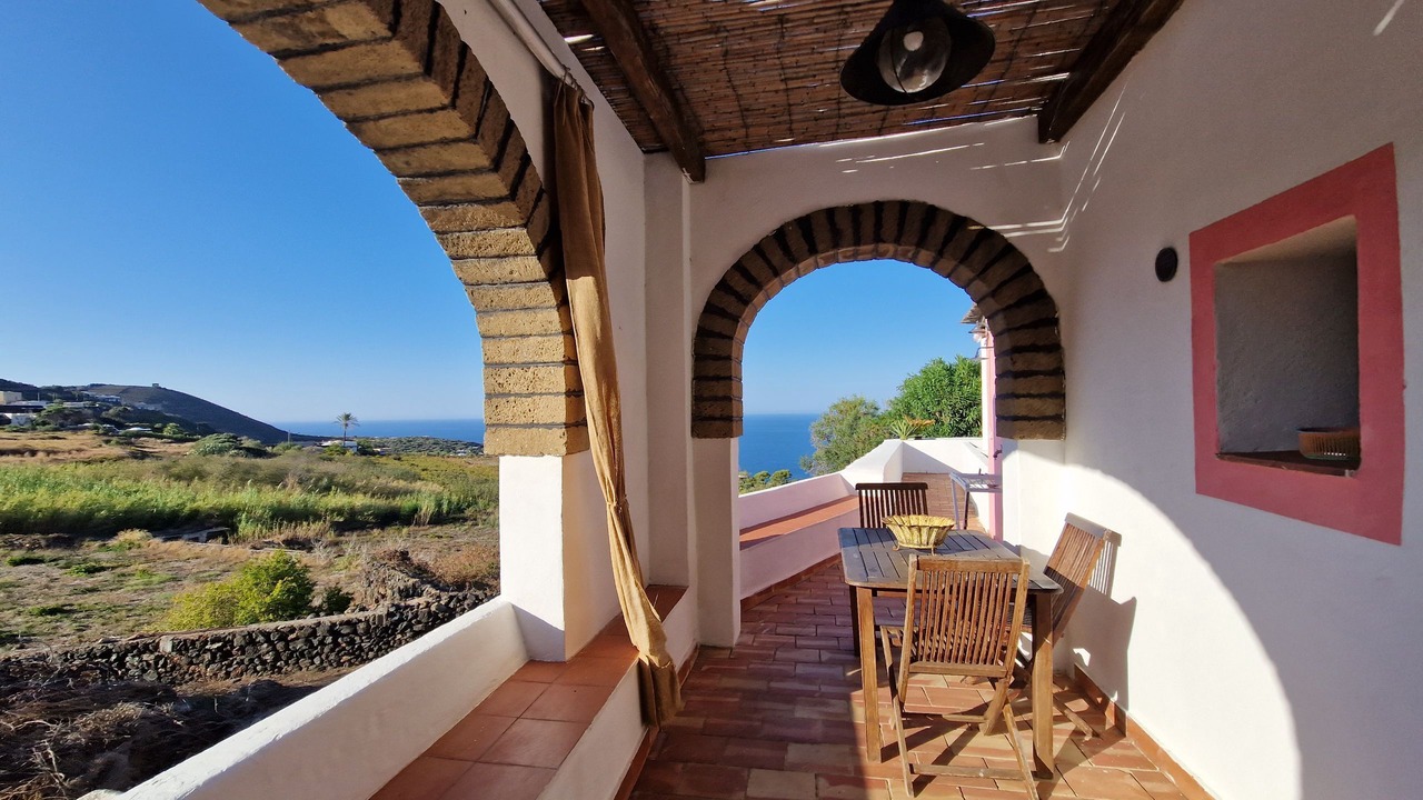 Photo of Patio Balcony in Kamma