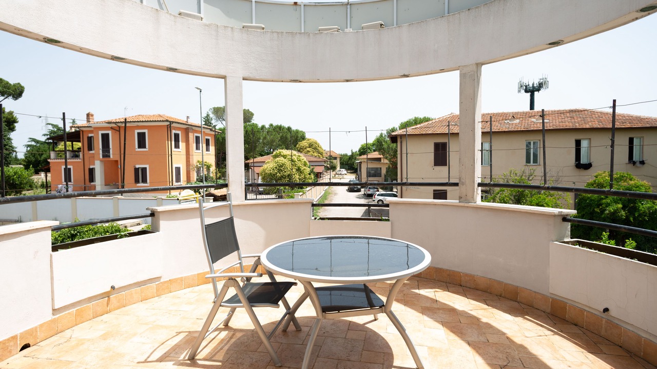 Photo of Patio Balcony in Zona VII Tor Cervara