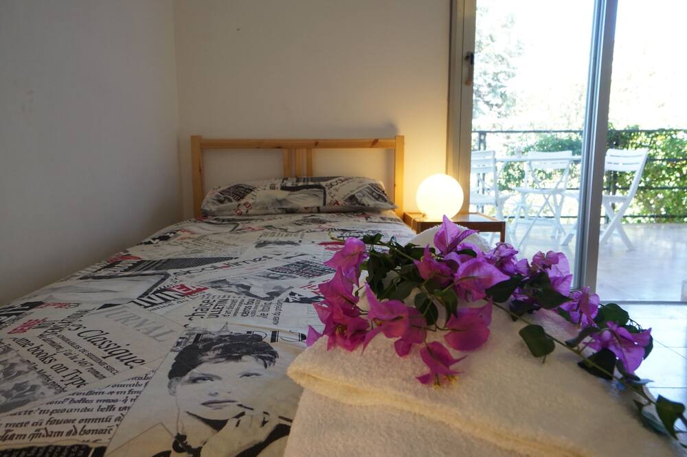 Photo of Bedroom in Torre Colonna-sperone
