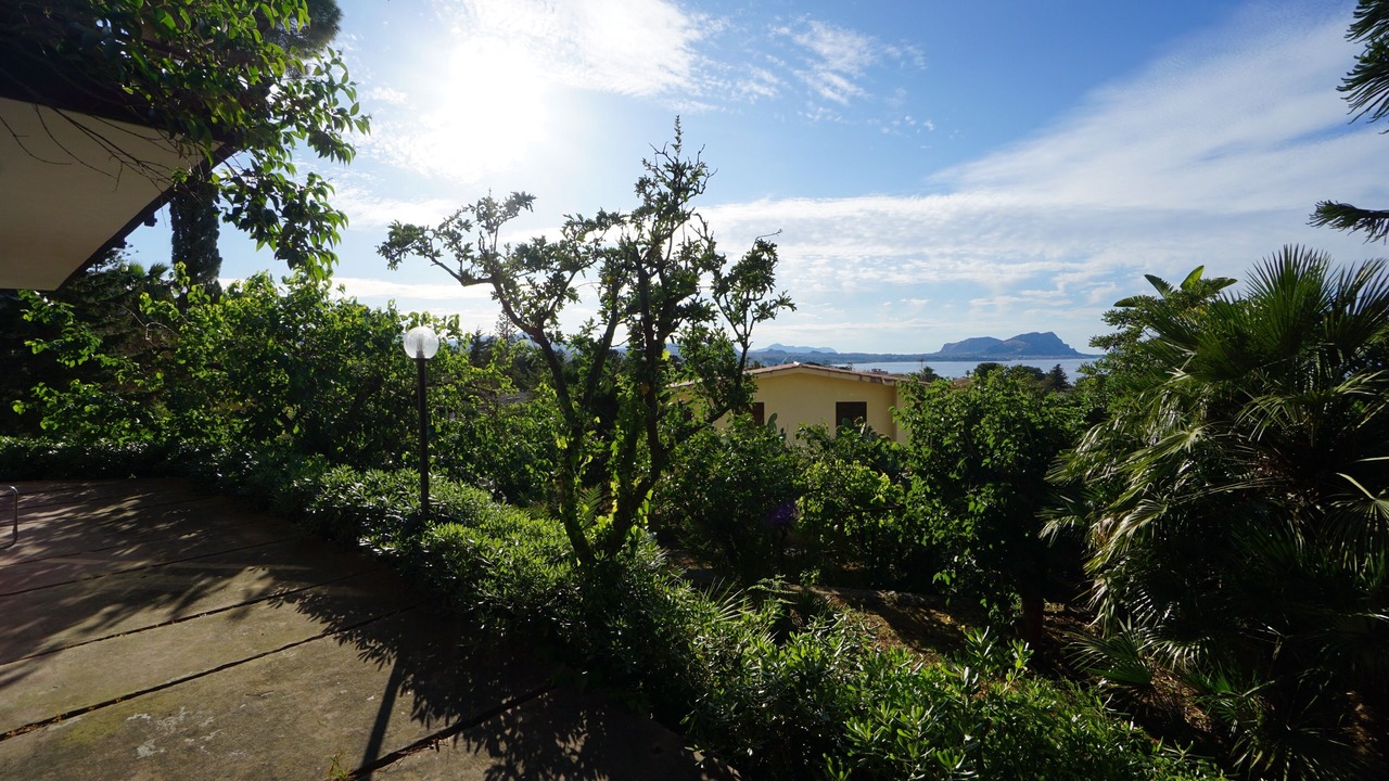 Photo of Patio Balcony in Mandra Capreria