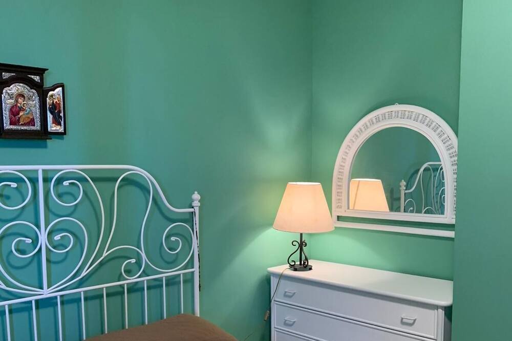 Photo of Bedroom in Patti