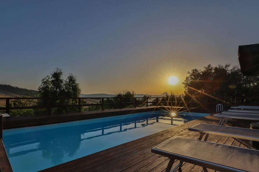 Photo of Outdoor in Alia