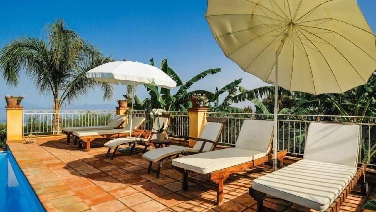 Photo of Patio Balcony in Patti