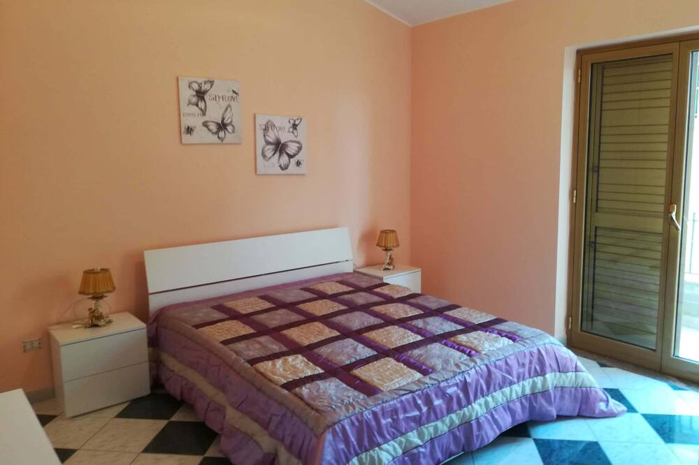 Photo of Bedroom in Castrofilippo